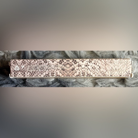 ColourPop Ultra Glossy Lip Gloss (Rattler) - Picture 10 of 14